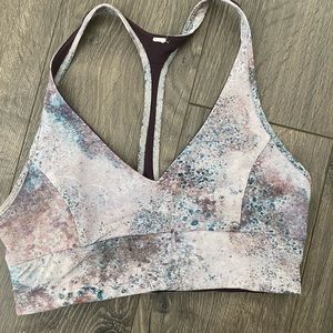 Lululemon bra